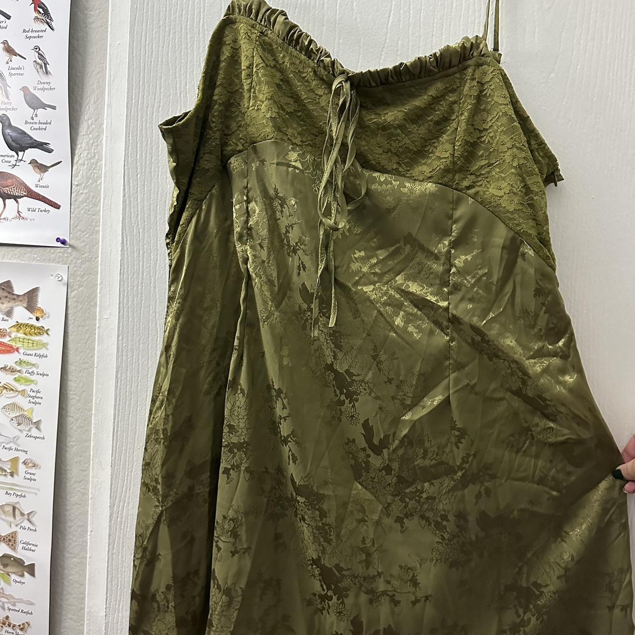 Cute silk dress from cider. Only worn it once. - Depop