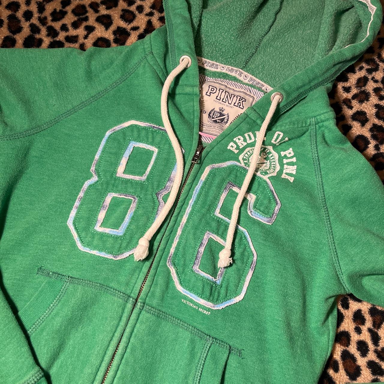 ISO!! i'm looking for vs pink 2000s style - Depop