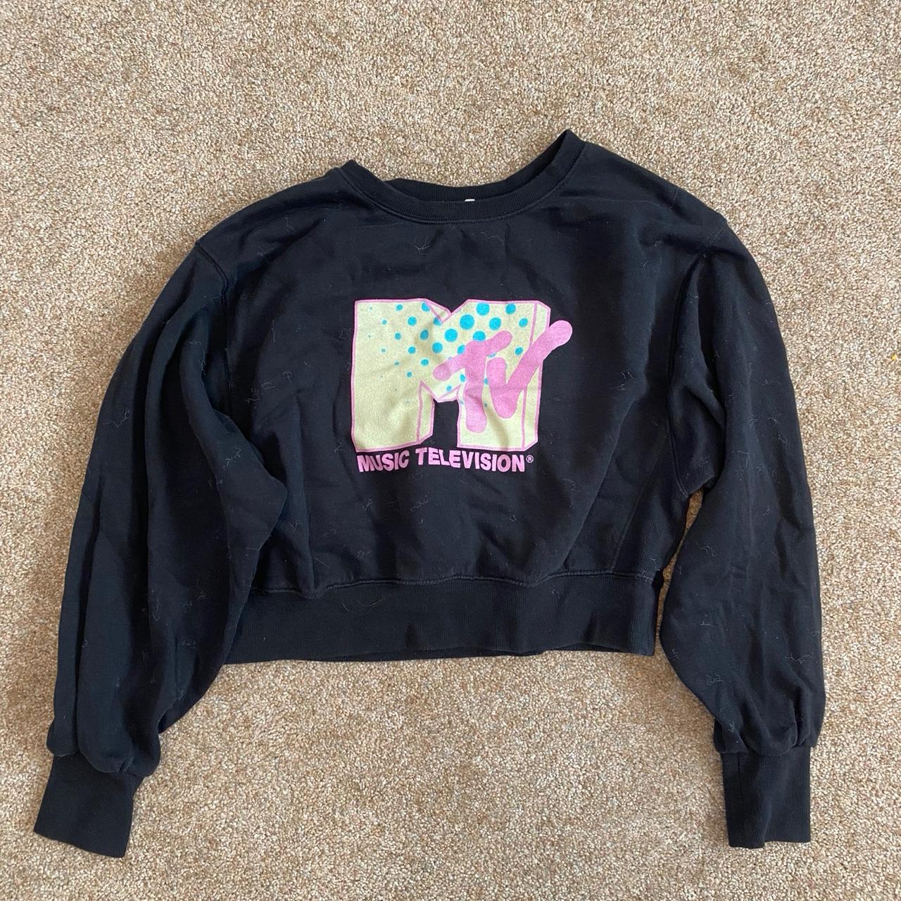 item listed by melonmoi