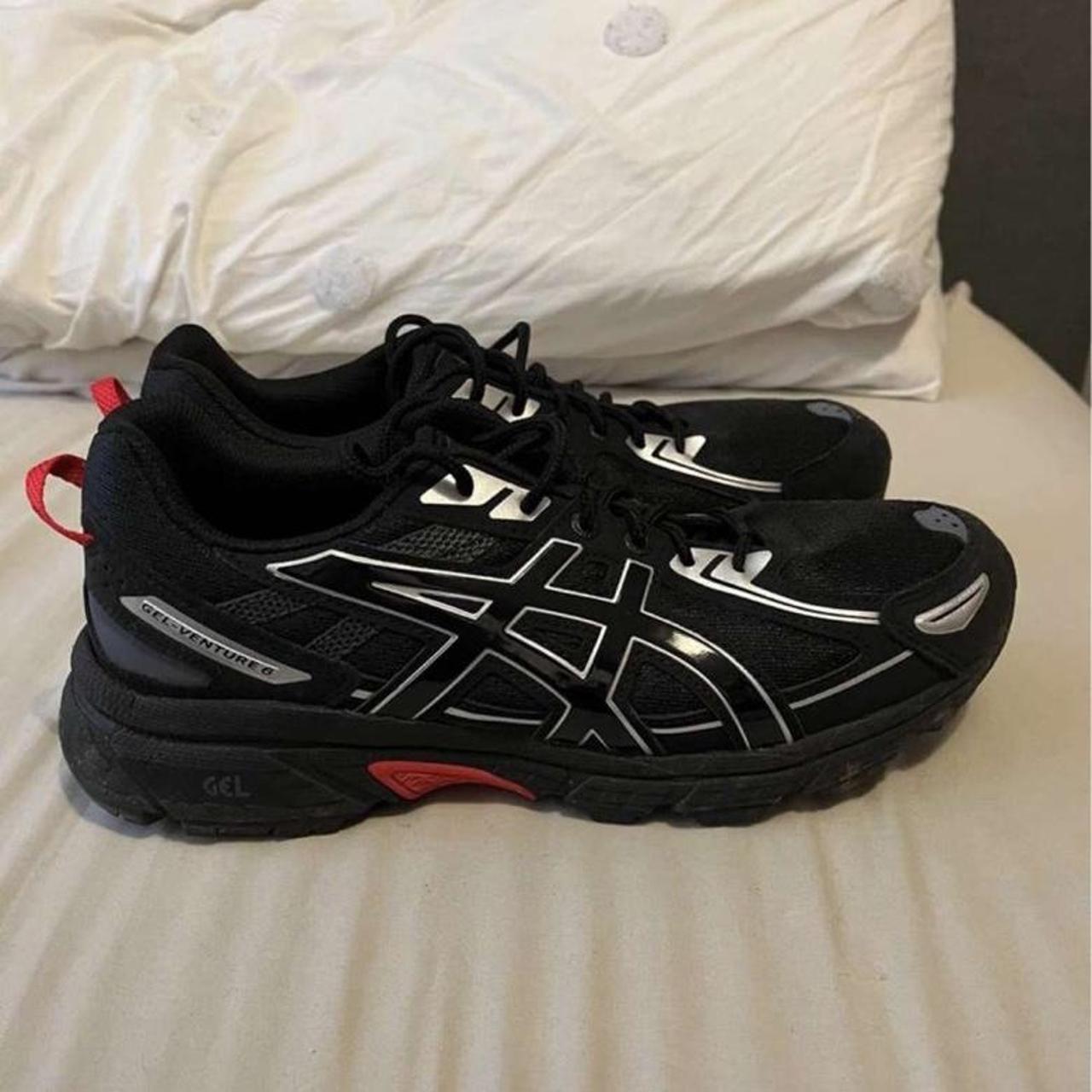 ASICS venture 6 running shoes, brand new worn once.... - Depop