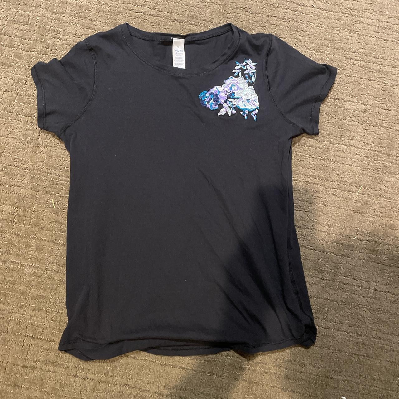Lululemon Kids Floral Shirt Size 12, This shirt is