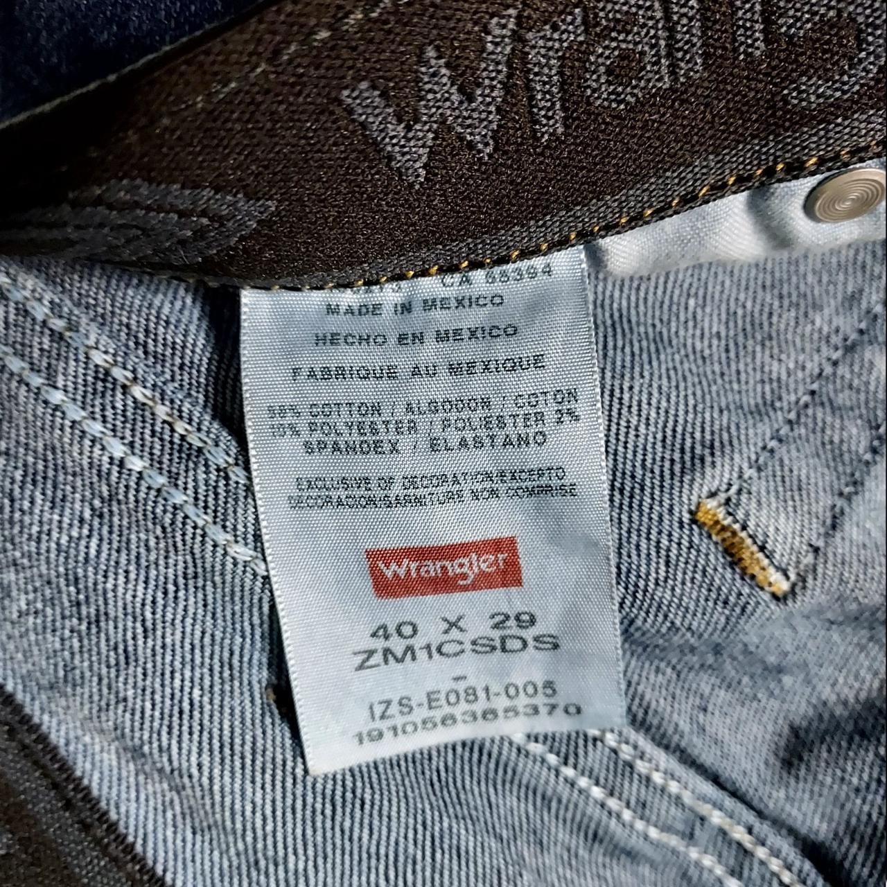 Wrangler Men's Navy Jeans | Depop
