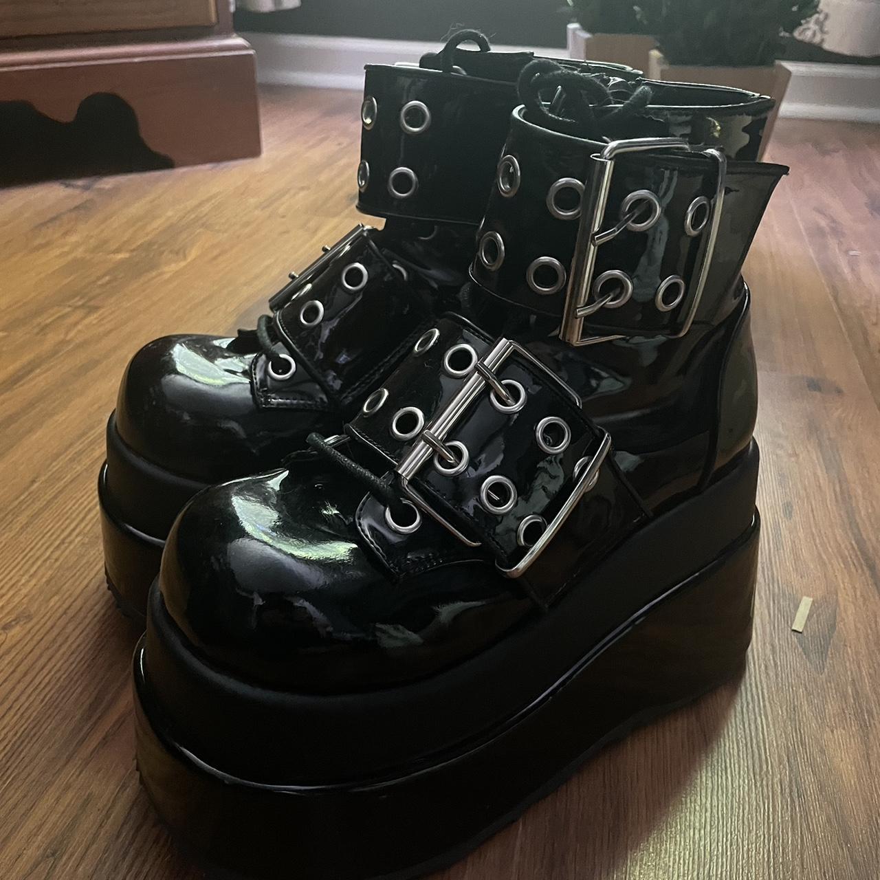 demonia bear 104 platform ankle boot