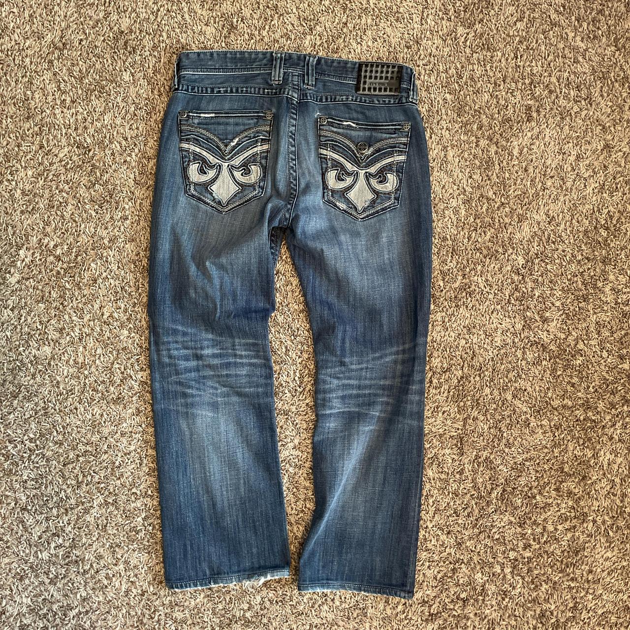 item listed by landengtt80
