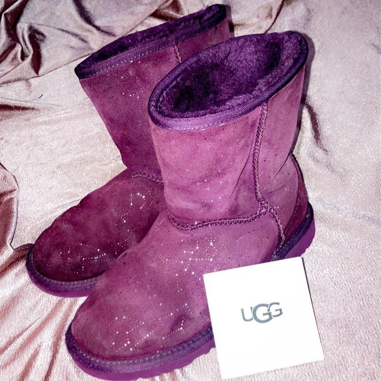 Ugg on sale boots maroon