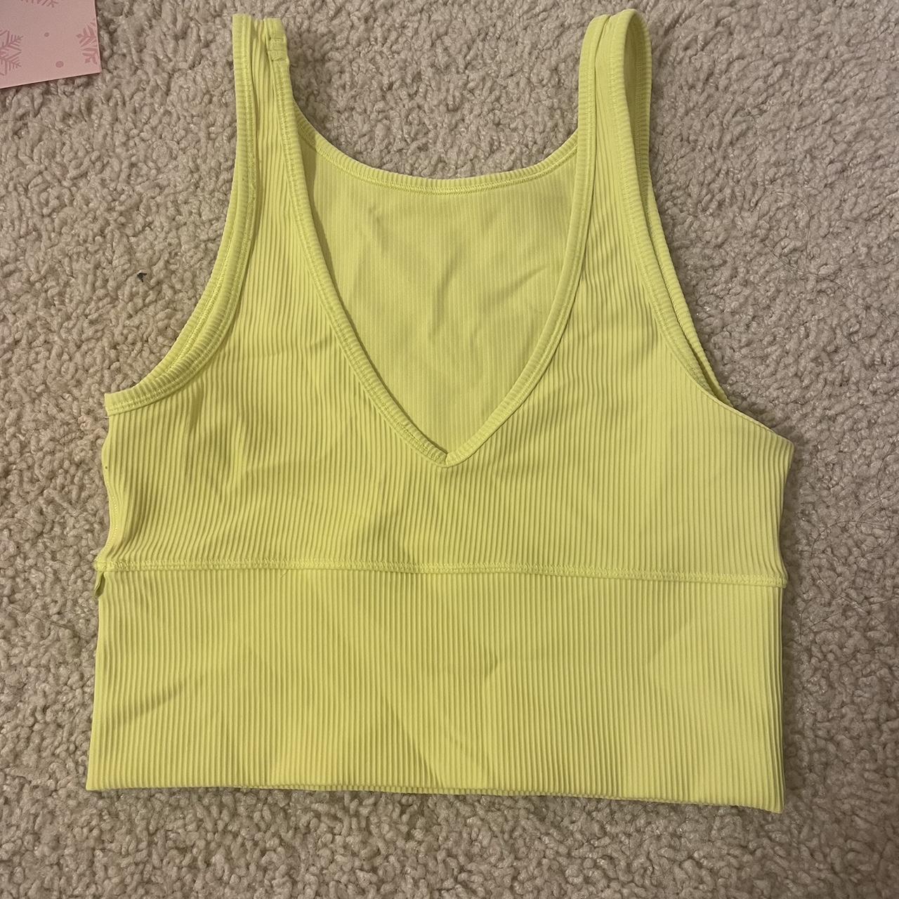 Lululemon Women's Crop-top | Depop