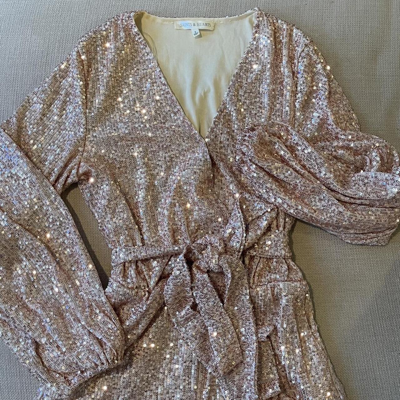 Glitter Romper with balloon sleeves and belt Rose... Depop