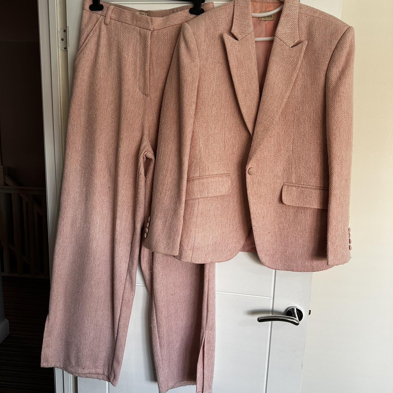 Pink So Monroe 2 piece Worn quite a few times. Worn