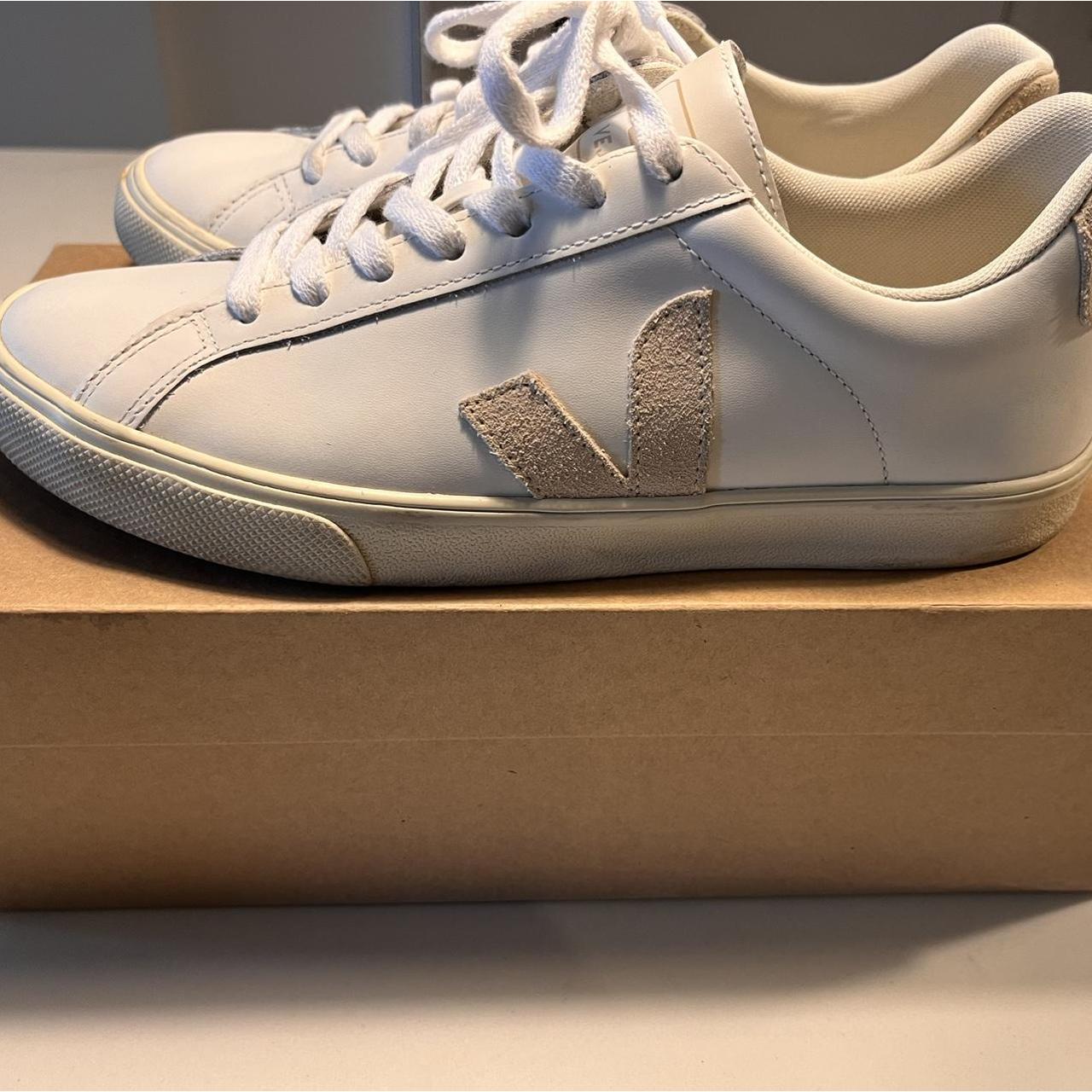 Veja Esplar leather Size