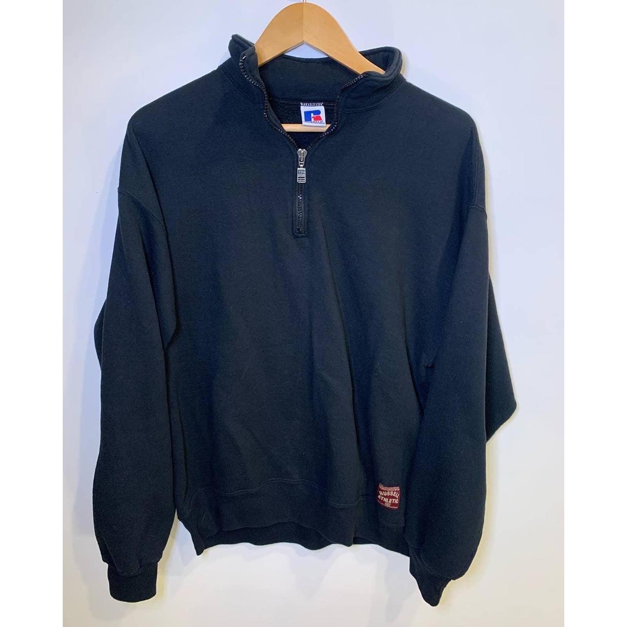 Russell Athletic Men's Black and White Jumper | Depop