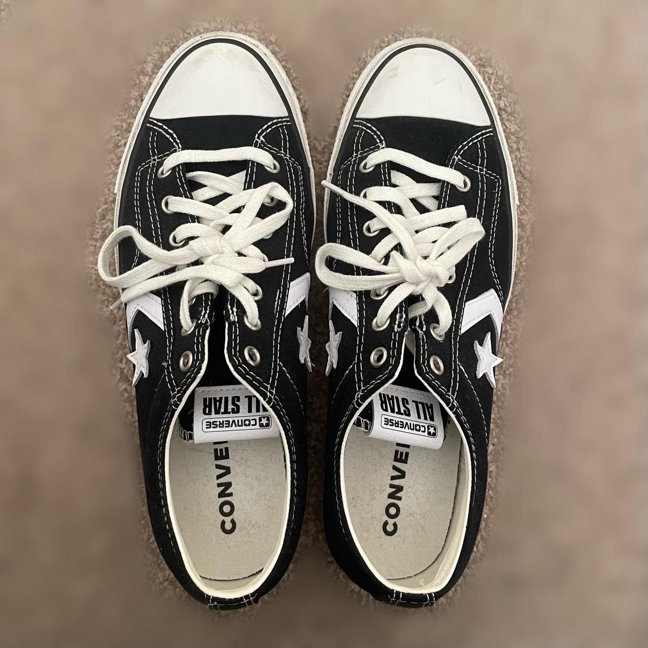 Converse best sale chevron star