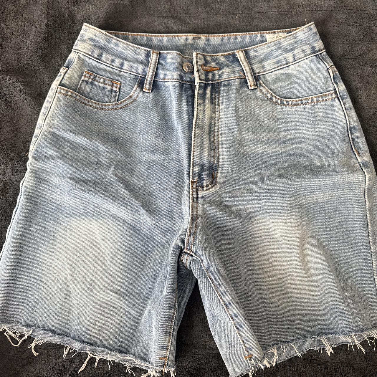 item listed by khaleeyacook