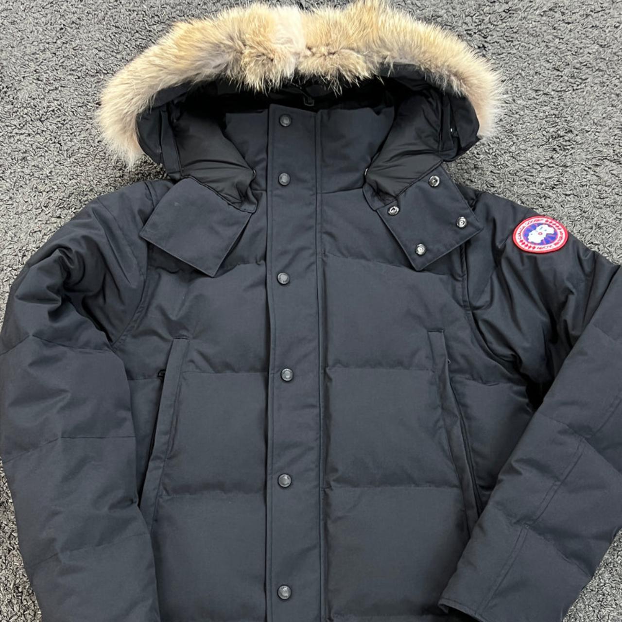 Canada Goose Whyndham Parka - Black 10/10 Condition - Depop