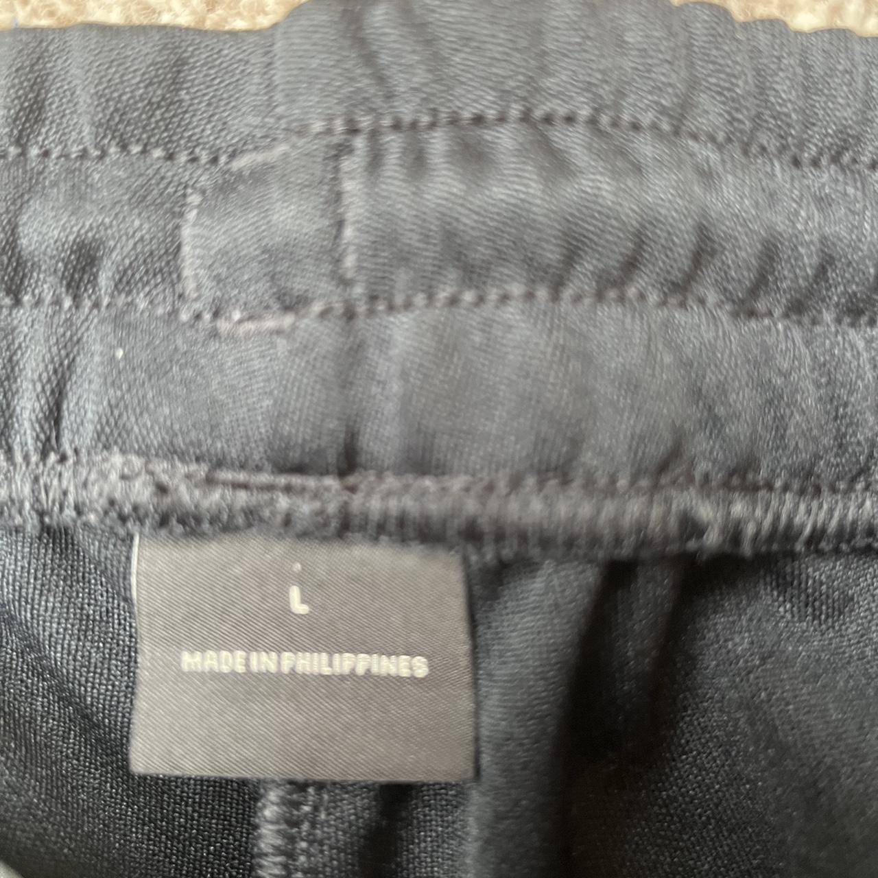 red and white pippens