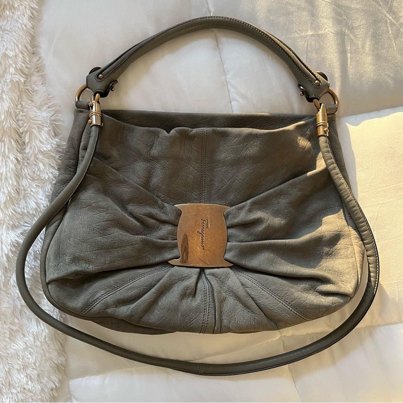 Salvatore ferragamo miss online vara bag