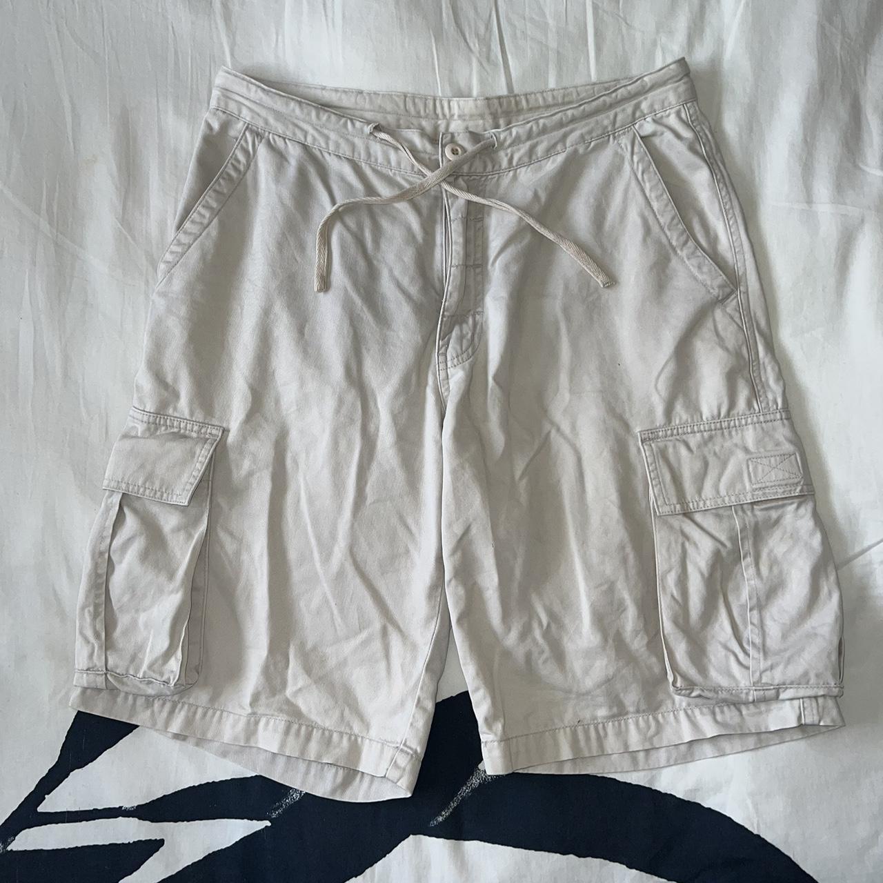 Baggy White Cargo Shorts Size M Great... - Depop