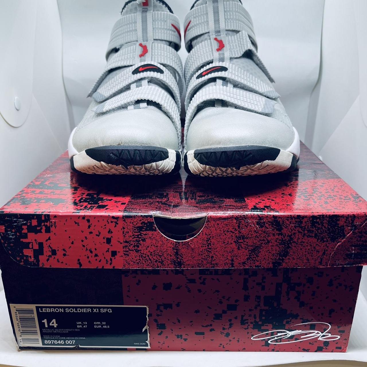 Nike lebron soldier 11 best sale silver bullet