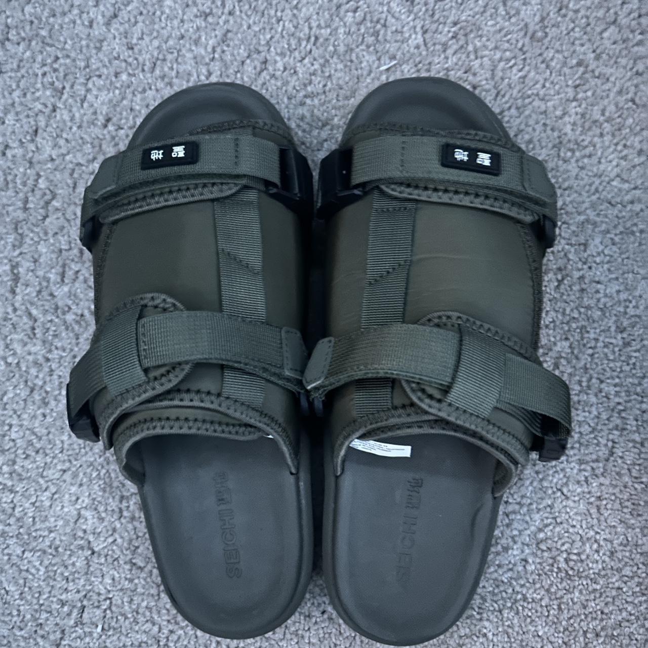 suicoke green