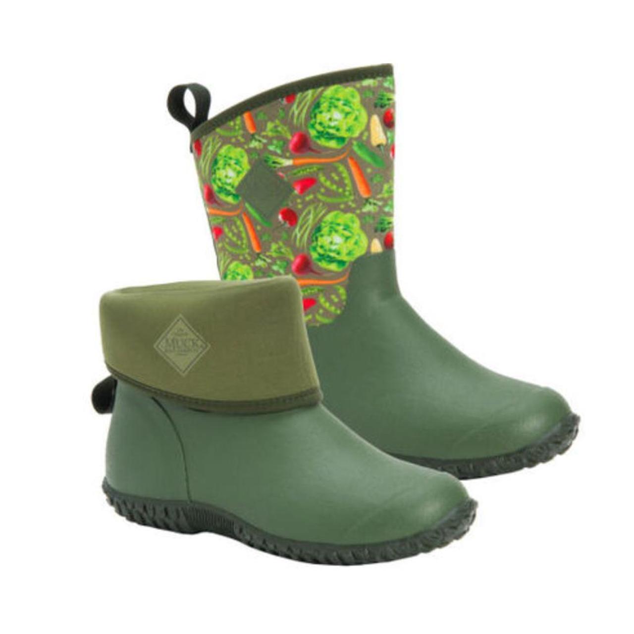 womens green muck boots