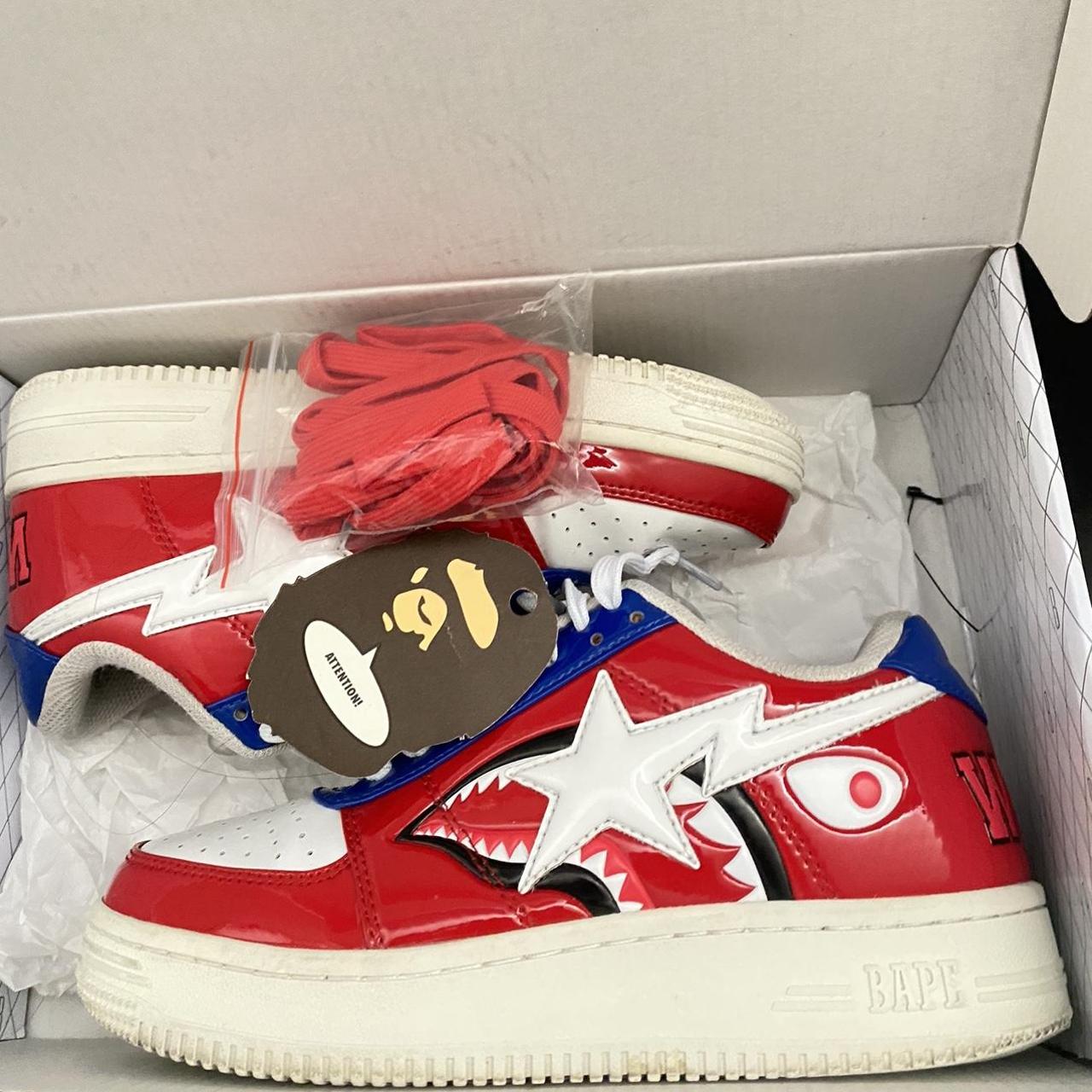 Bapesta red hot sale white blue