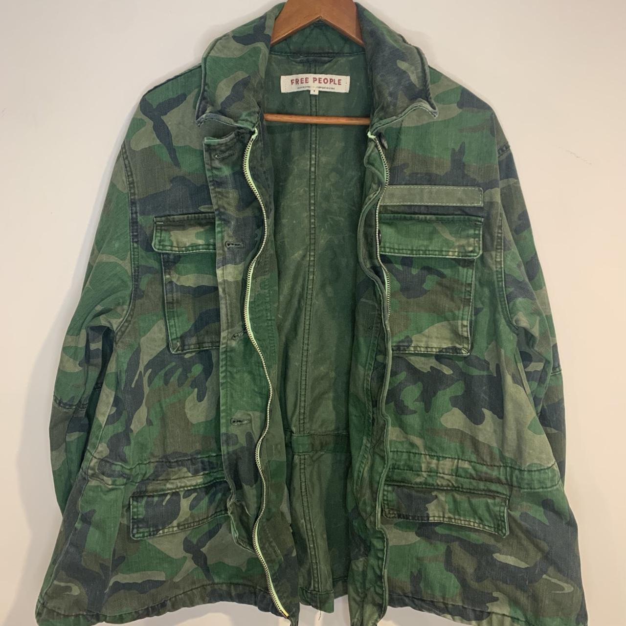 WOMEN'S MILITARY JACKET ARMY GREEN SCARS