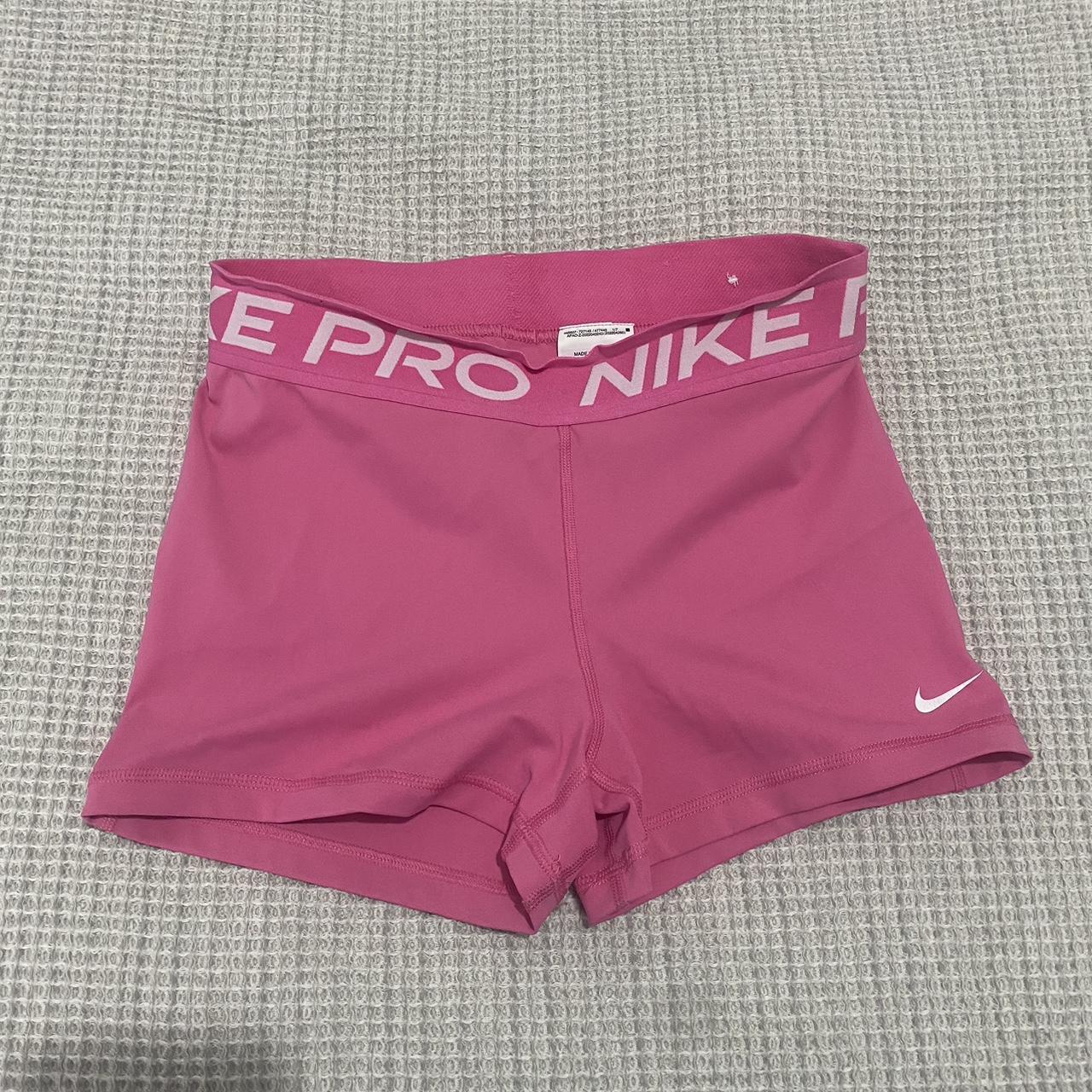 pink nike pros size m but would easy fit s been... - Depop