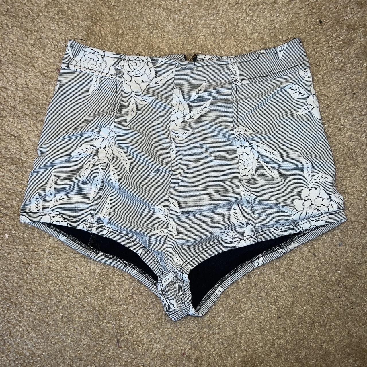 short shorts depop