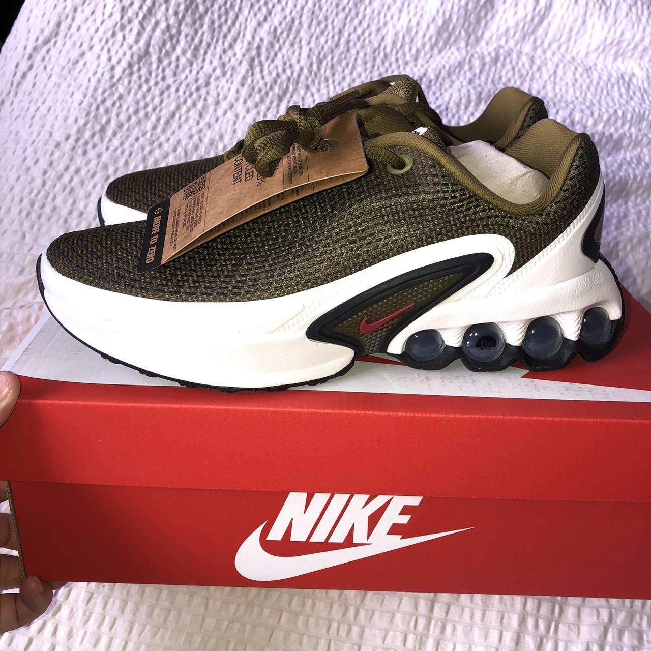 junior khaki nike trainers