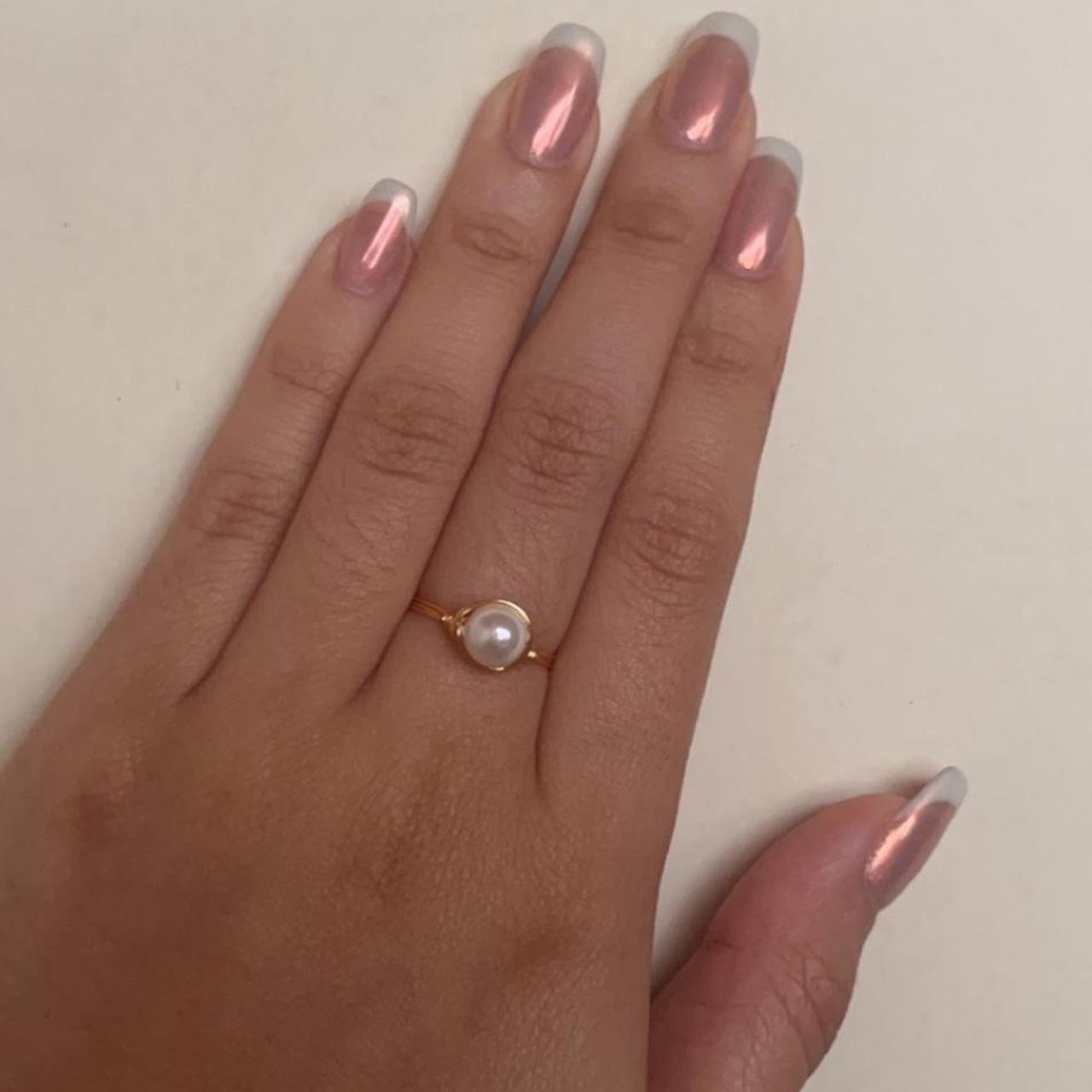 Handmade white pearl ring in gold ⭐️ Timeless