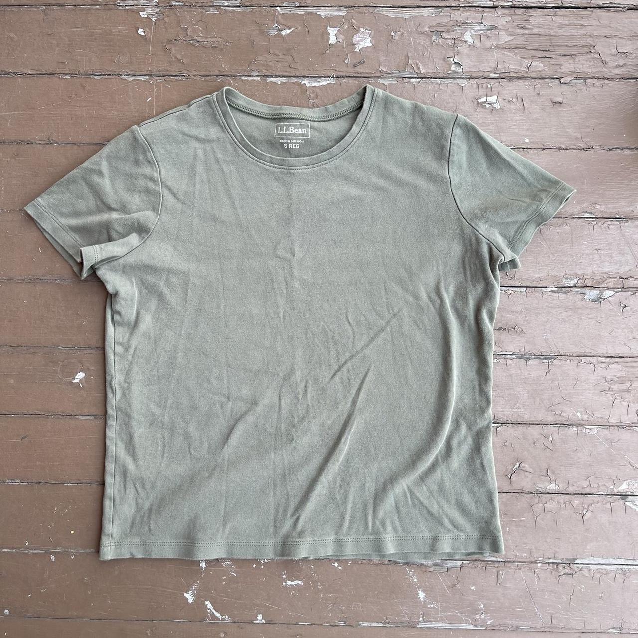 L.L.Bean Women's Green Tshirt Depop
