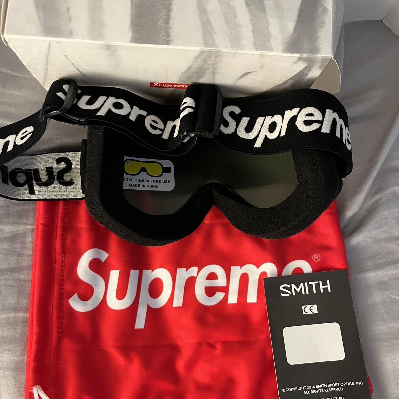 Supreme x Smith Snowboard / Ski Goggles - Black... - Depop