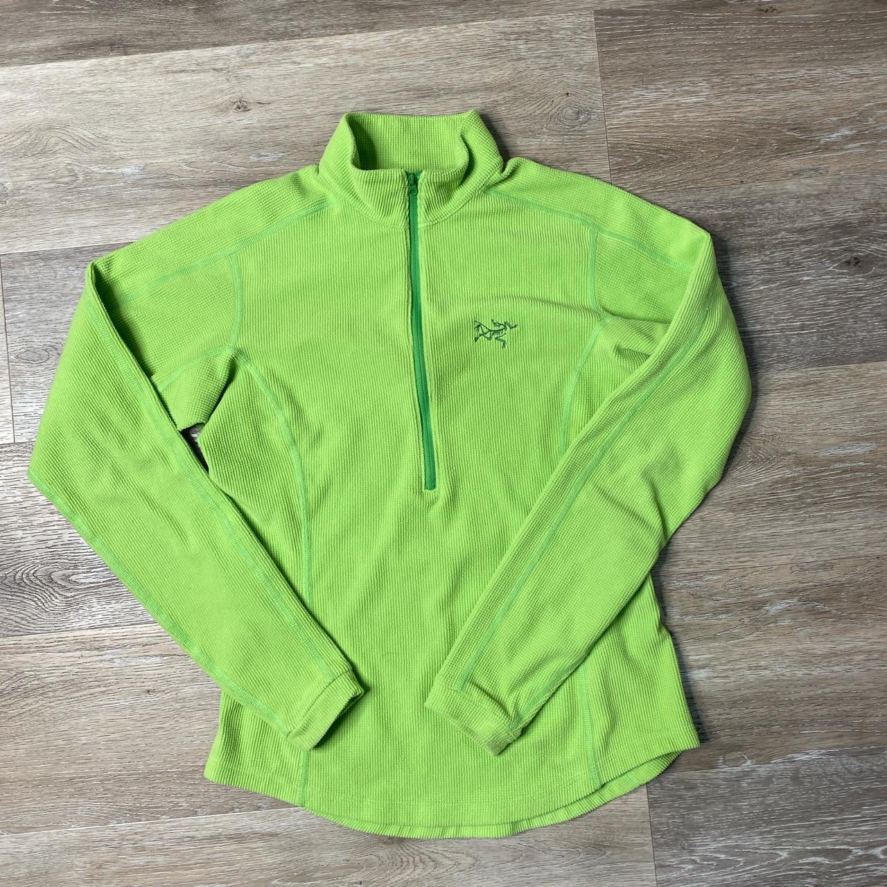 Arc’teryx women’s medium green zip up jacket Length... - Depop