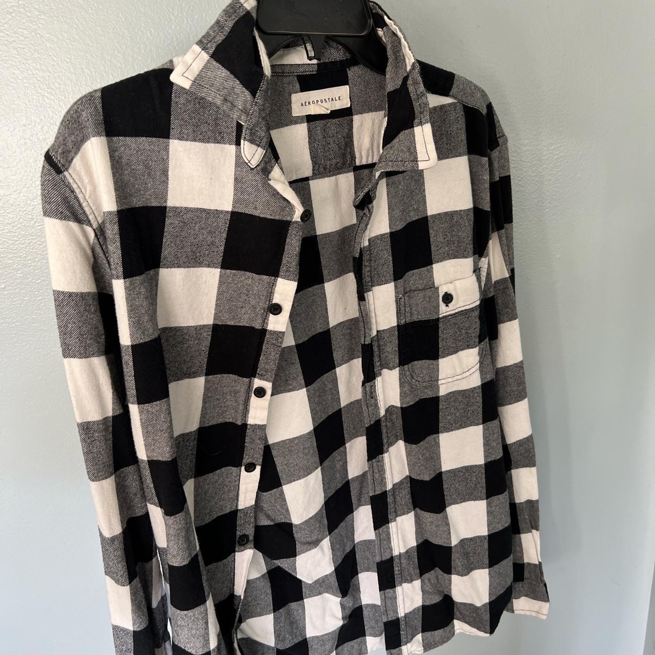 Aeropostale White and Black Flannel Aeropostale Depop