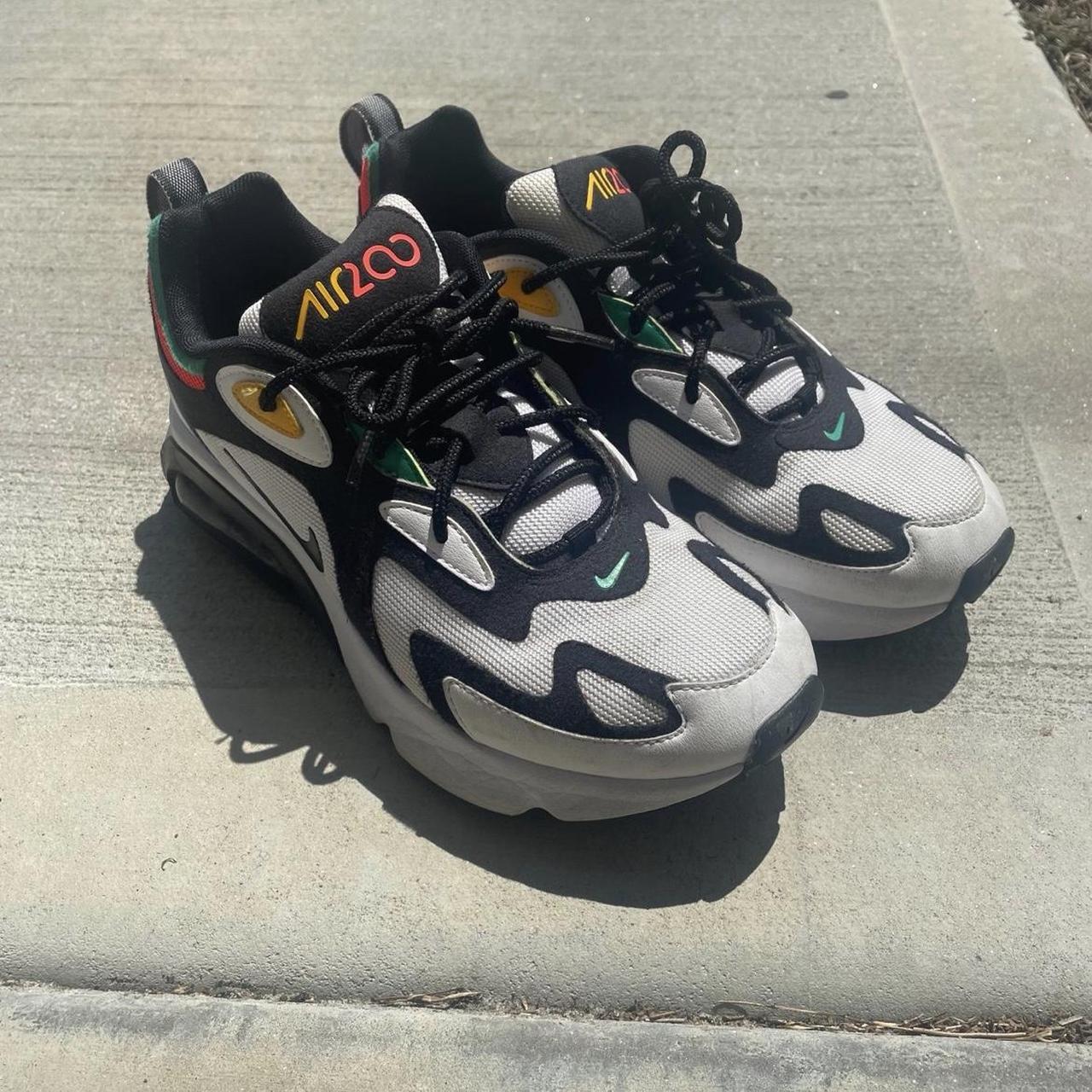 nike airmax 200 rasta