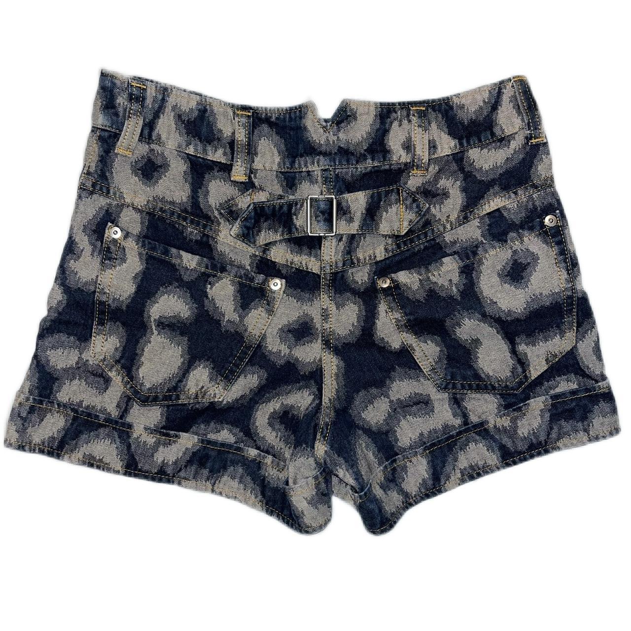 Vivienne Westwood Women's Navy and Blue Shorts (2)