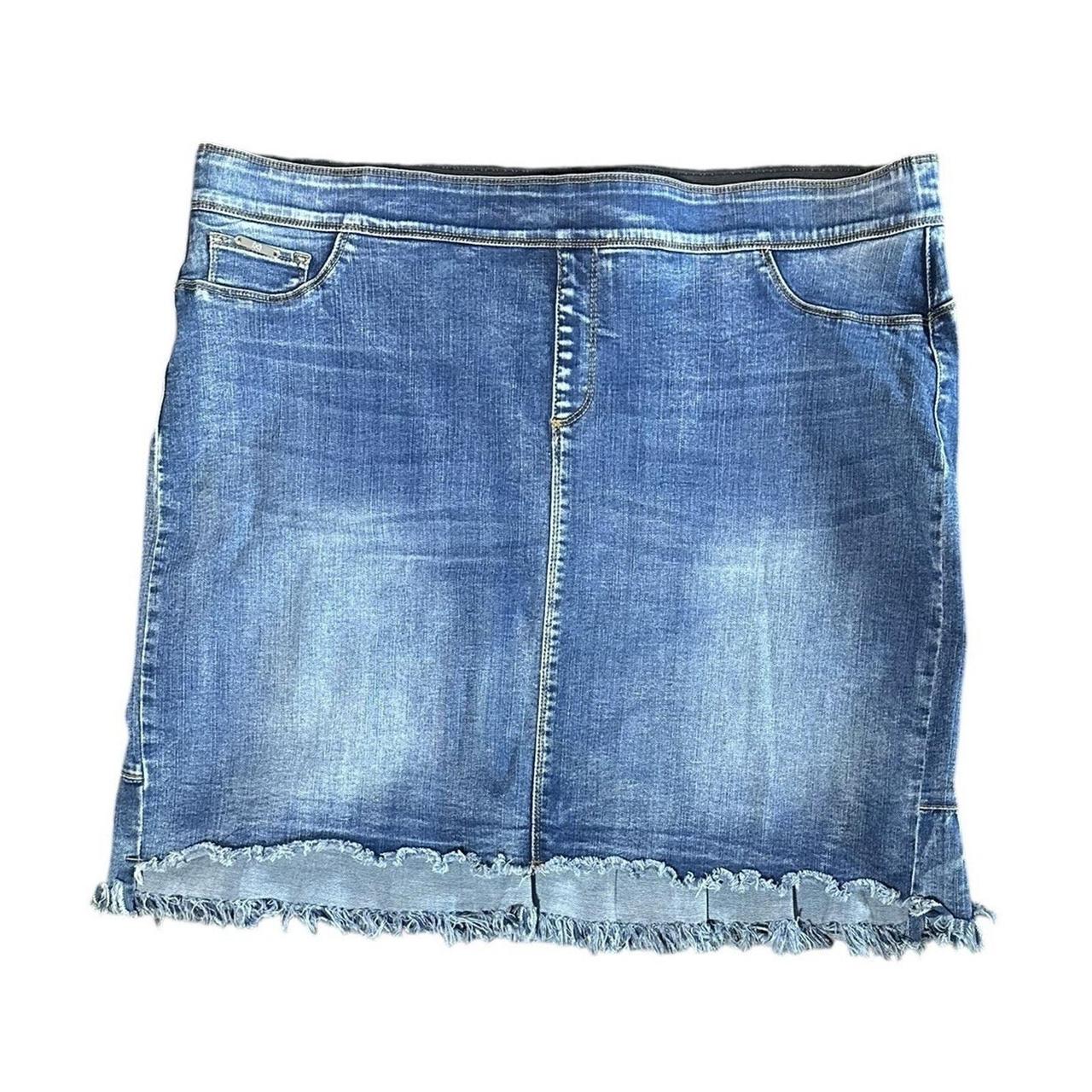 item listed by _pink_flamingo