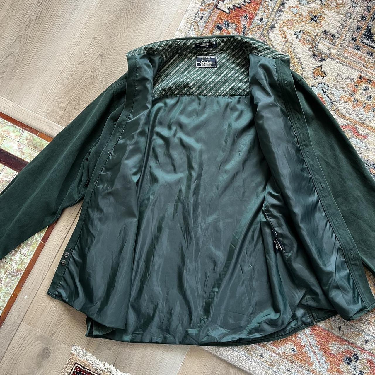 Levi's Men's Green Shirt | Depop