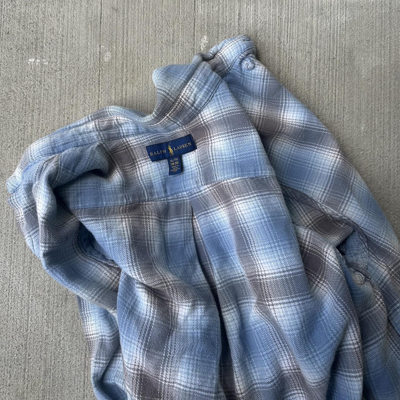 item listed by 333barns_thrift