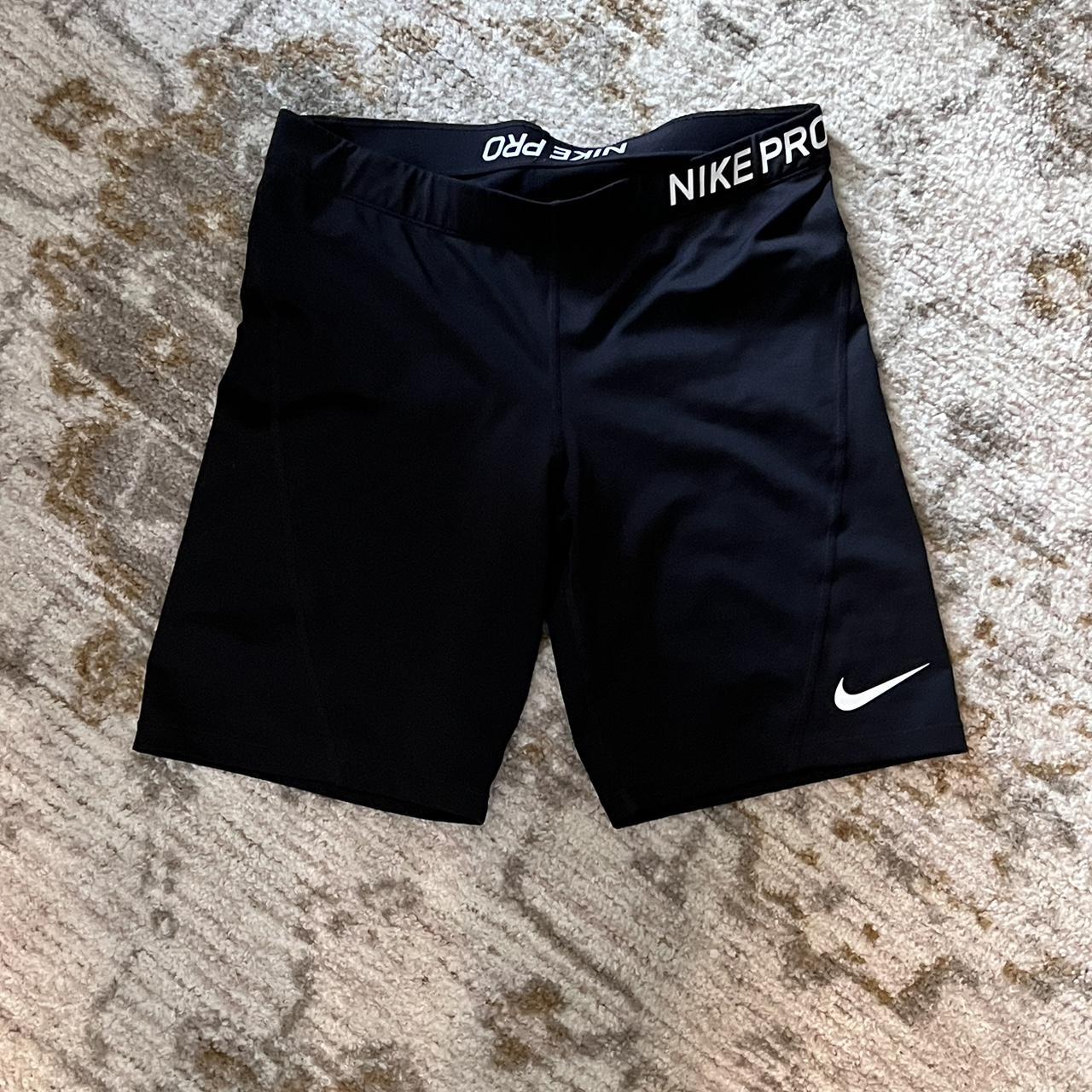 Nike aeroswift half tights Size XL Brand new, with - Depop