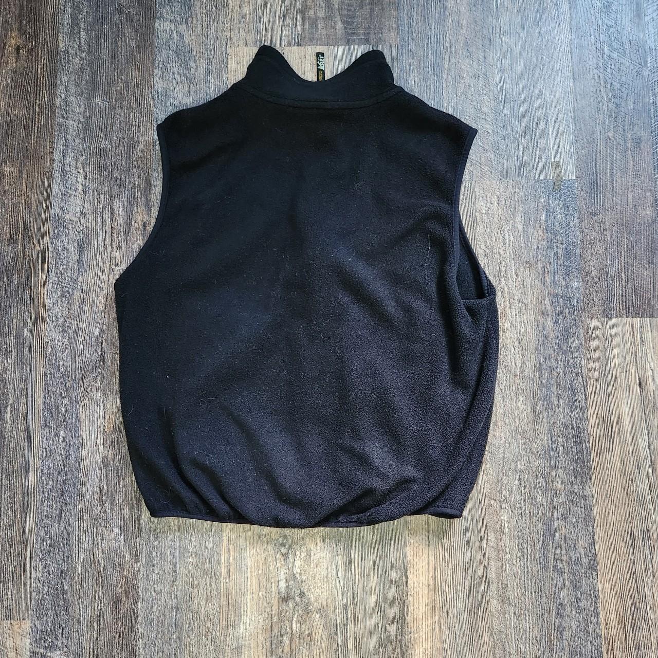 REI Co-op Men's Black Top | Depop