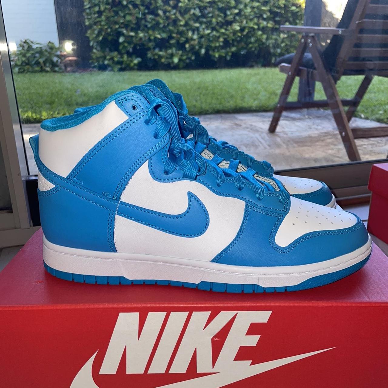 dunk laser blue