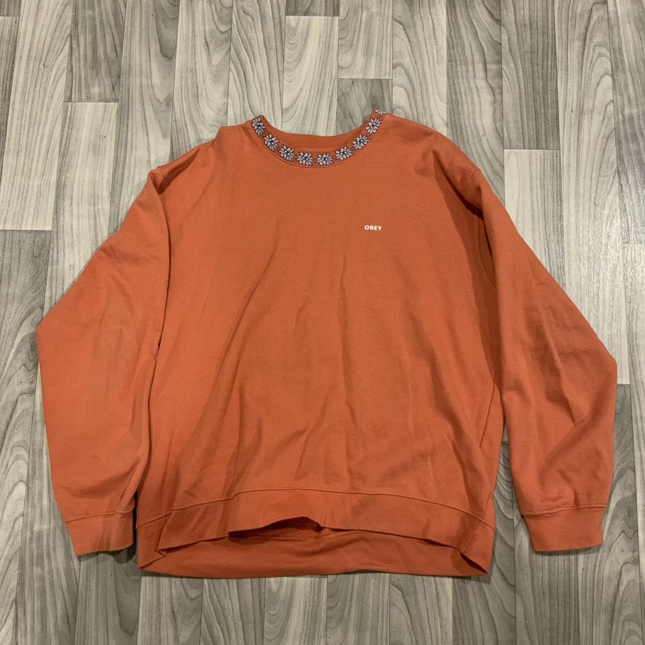 2xl obey crewneck - Depop