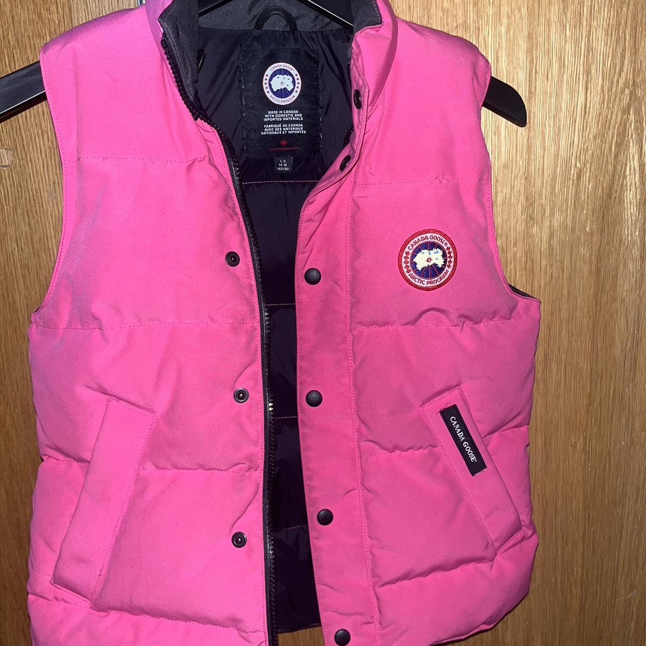 SOLD!!!! Age 1416 Canada goose gilet Still got... Depop