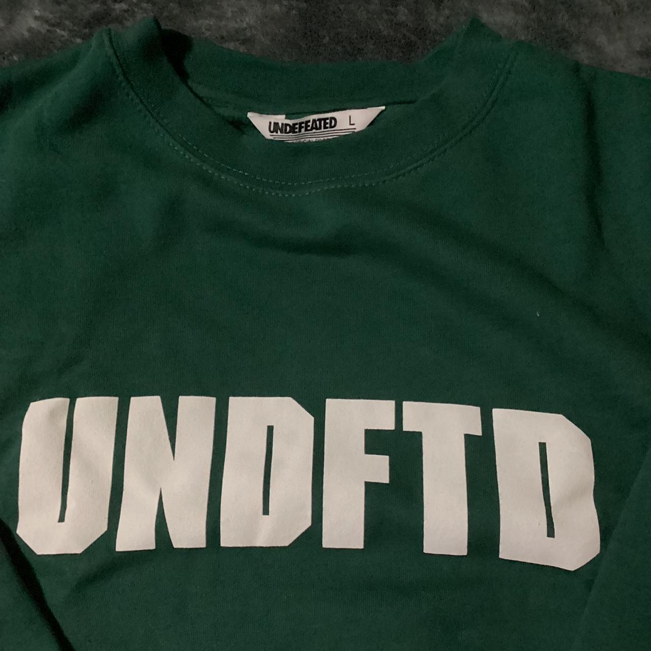 Undefeated Men's White and Green Jumper (2)