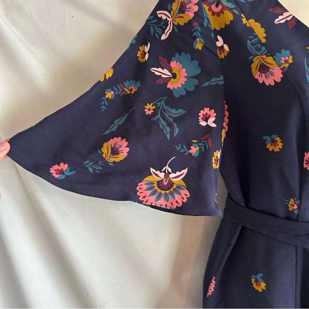 Boden Style Emilie Style Floral V Neck Waist. Depop