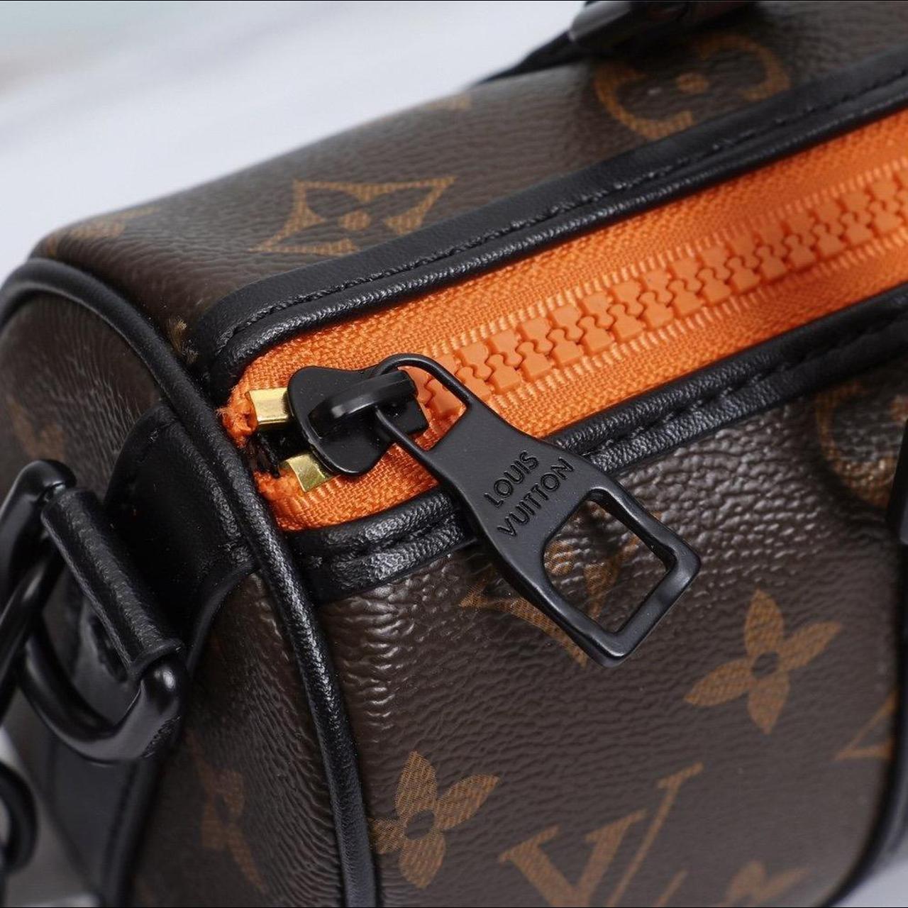 Sac Louis Vuitton Restock toutes les semaines.... Depop