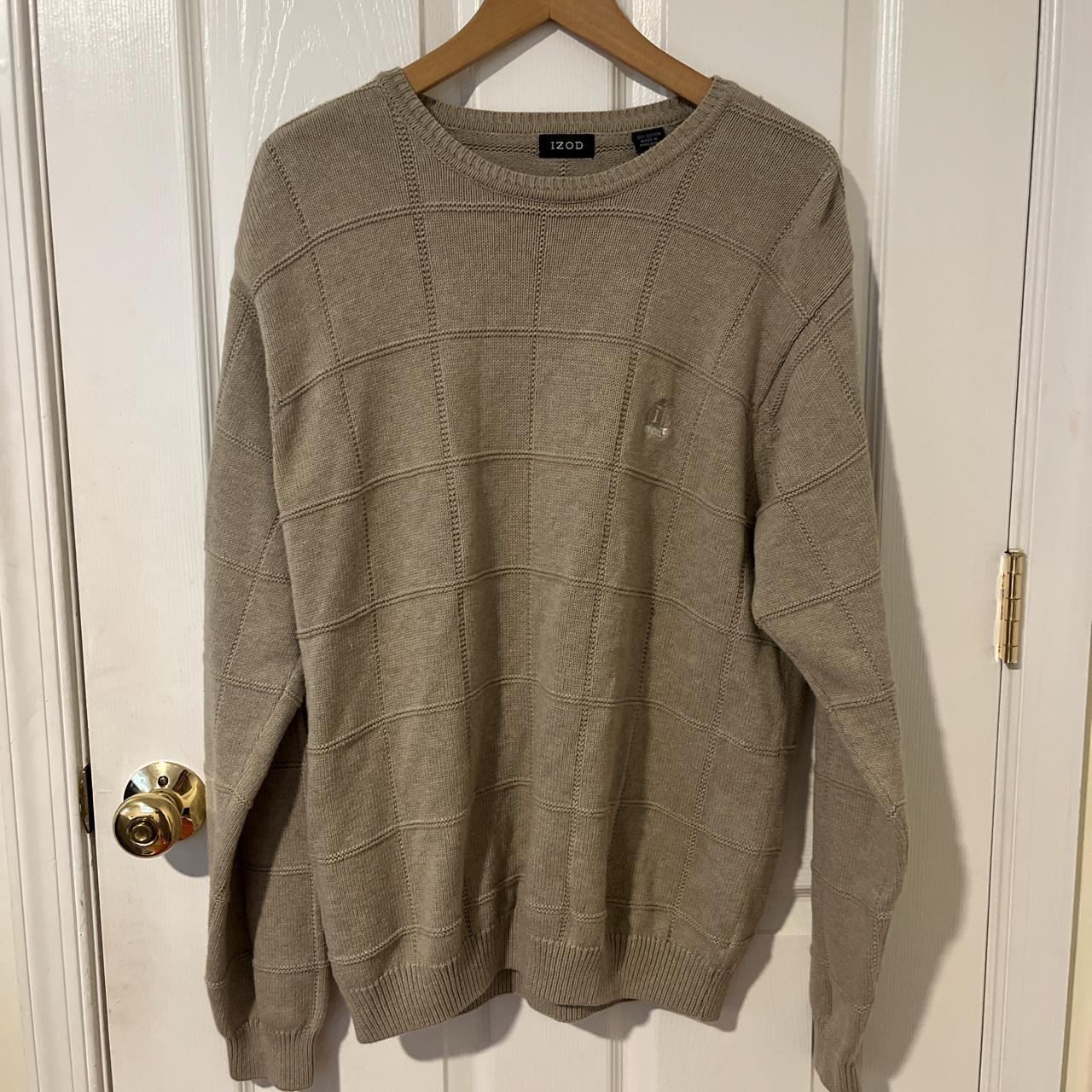 big ol comfy sweater size: L - Depop