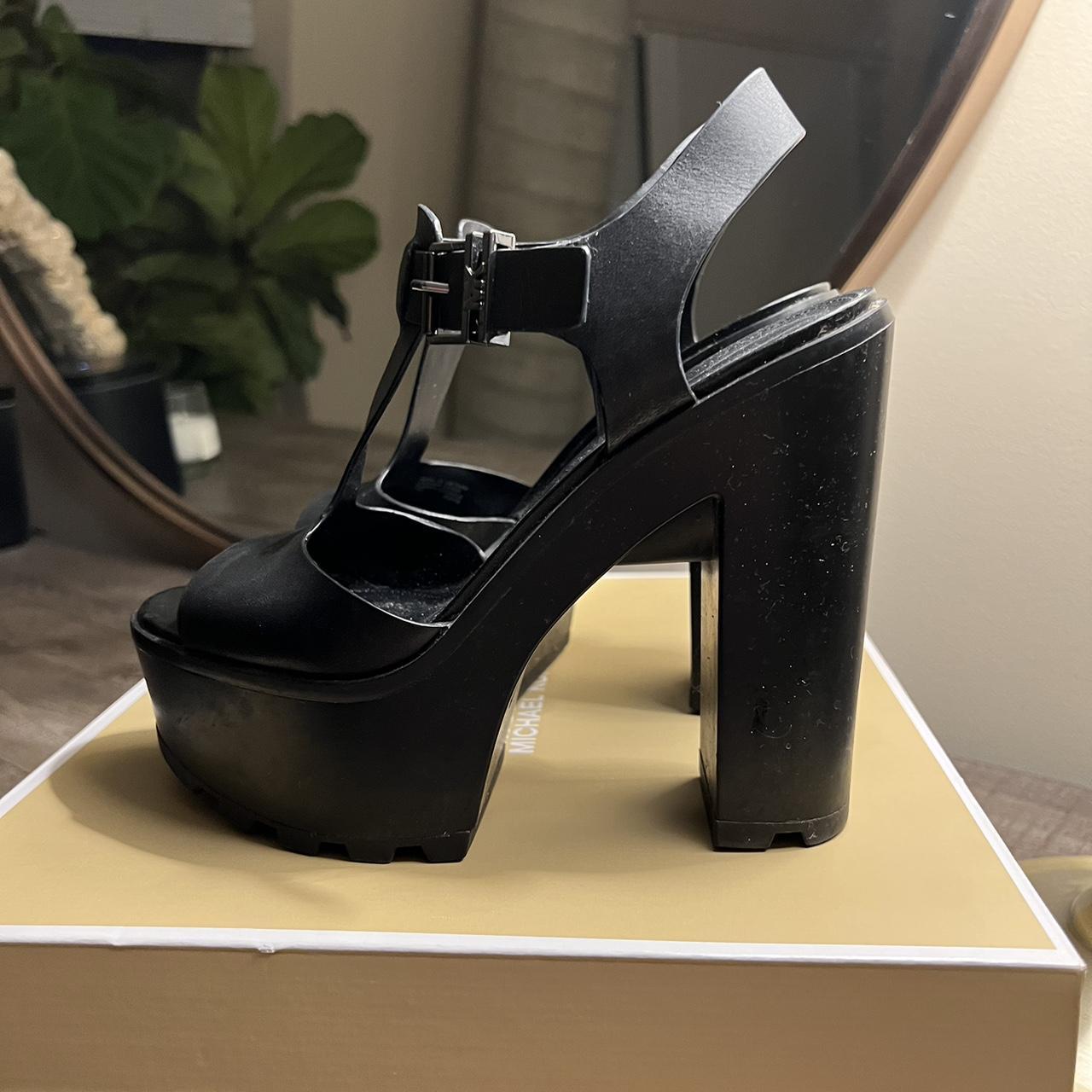 Michael michael kors discount sinead platform sandals