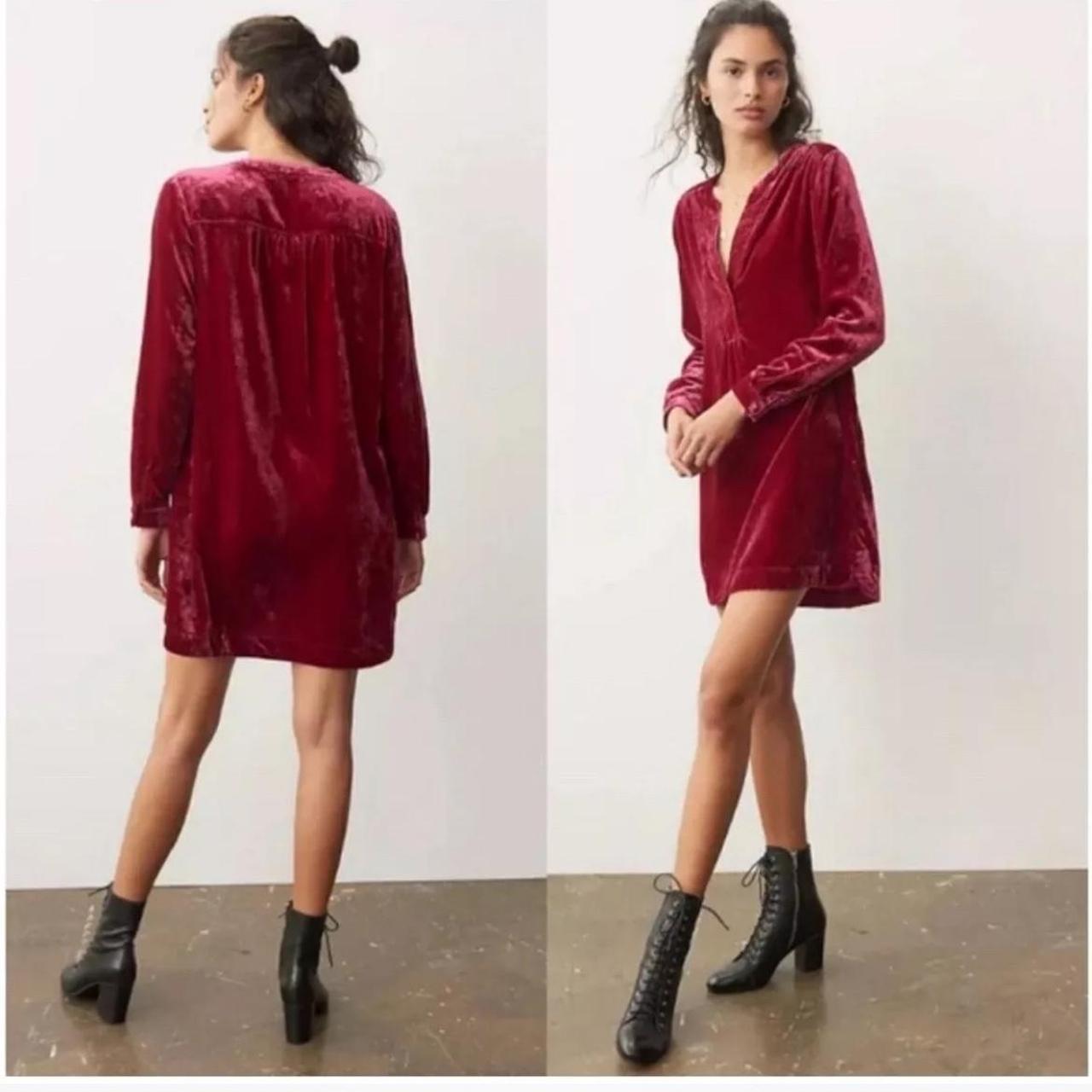item listed by ivstore4
