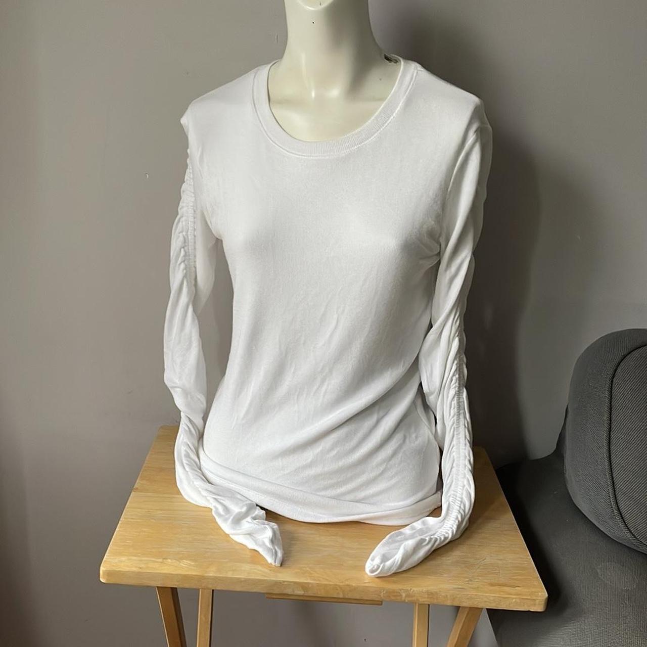 item listed by ivstore4